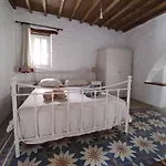 Traditional In Chora #1 *