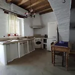 Дом отдыха Traditional In Chora #1 Китнос