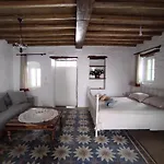 Traditional In Chora #1 Kythnos