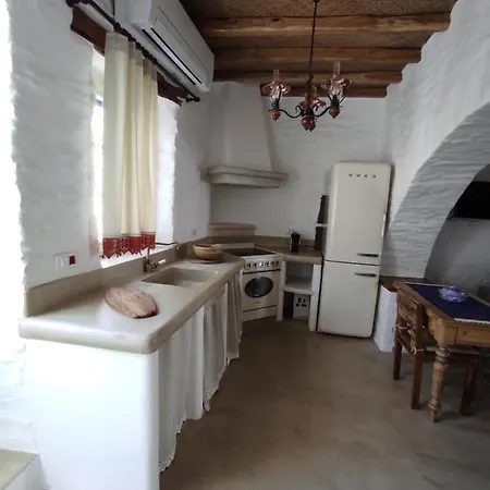 Traditional In Chora #1 Kythnos