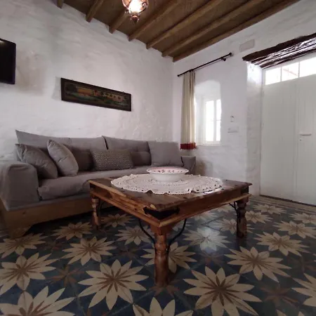 Traditional In Chora #1 * Κύθνος