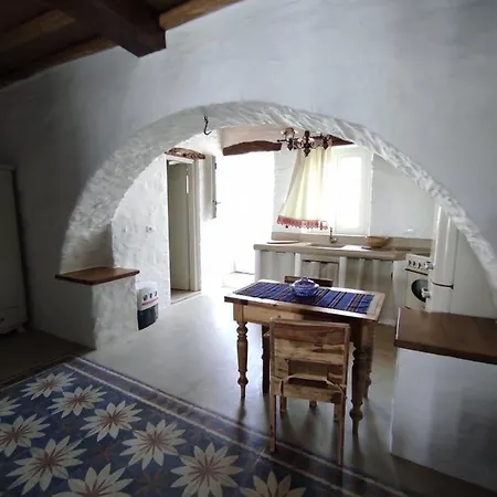 Traditional In Chora #1 Κύθνος