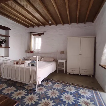 Traditional In Chora #1 Κύθνος