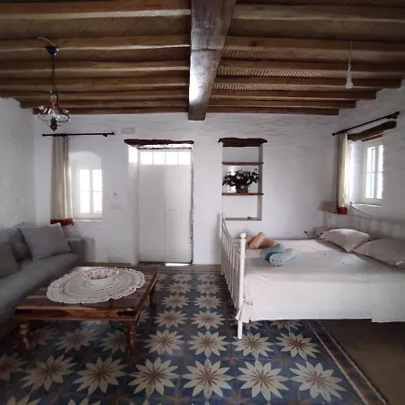 Traditional In Chora #1 Kythnos